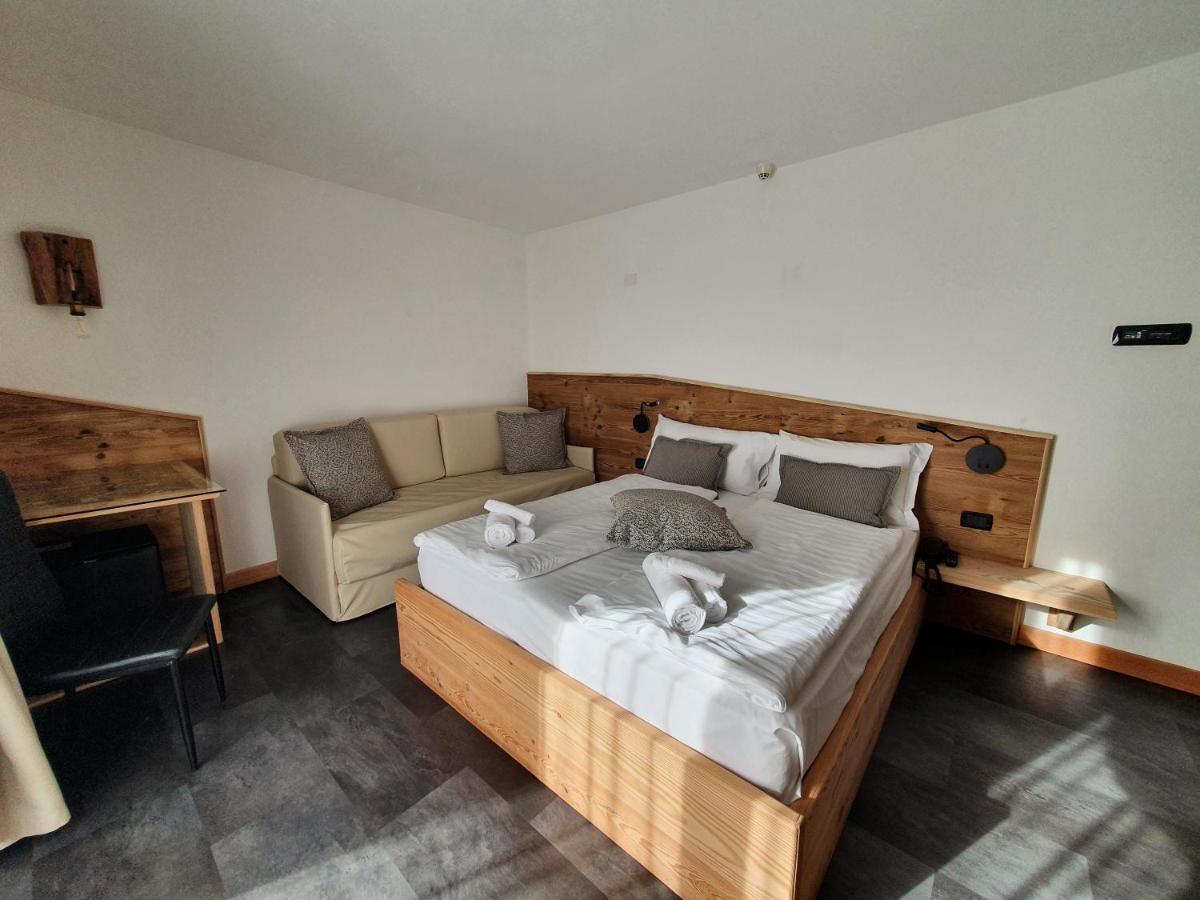 Hotel Pezzotti Pellizzano Eksteriør bilde