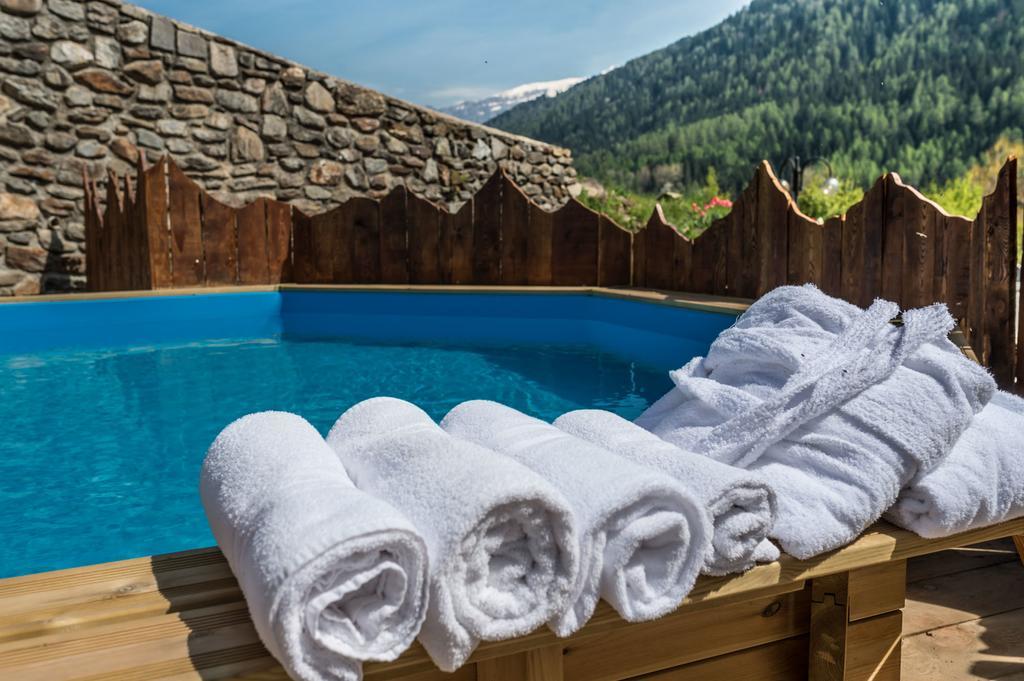 Hotel Pezzotti Pellizzano Eksteriør bilde