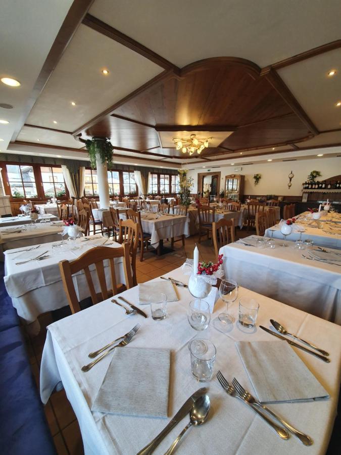 Hotel Pezzotti Pellizzano Eksteriør bilde